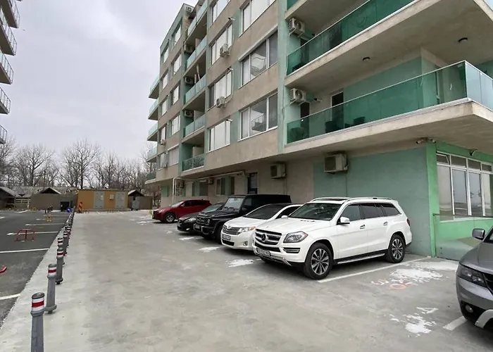 Mamaia Nord Sea View *